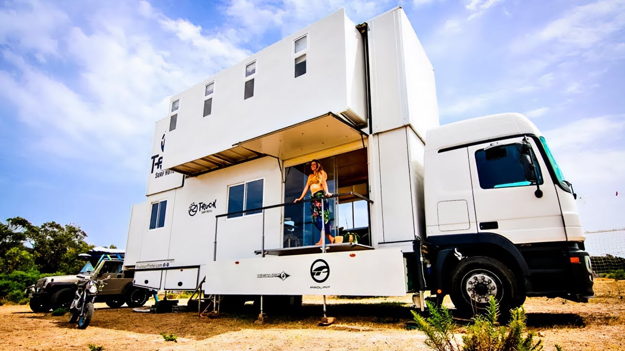 image 0 This Mobile Home Will Blow Your Mind